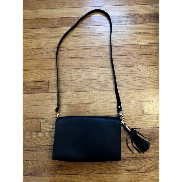 Sleek Black Crossbody Bag with Tassel Detail - Picture 9 of 9
